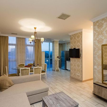 Apartment In The City Of Tbilisi Exteriör bild