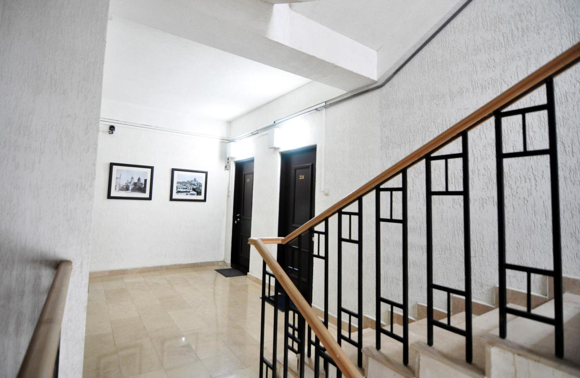Apartment In The City Of Tbilisi Exteriör bild