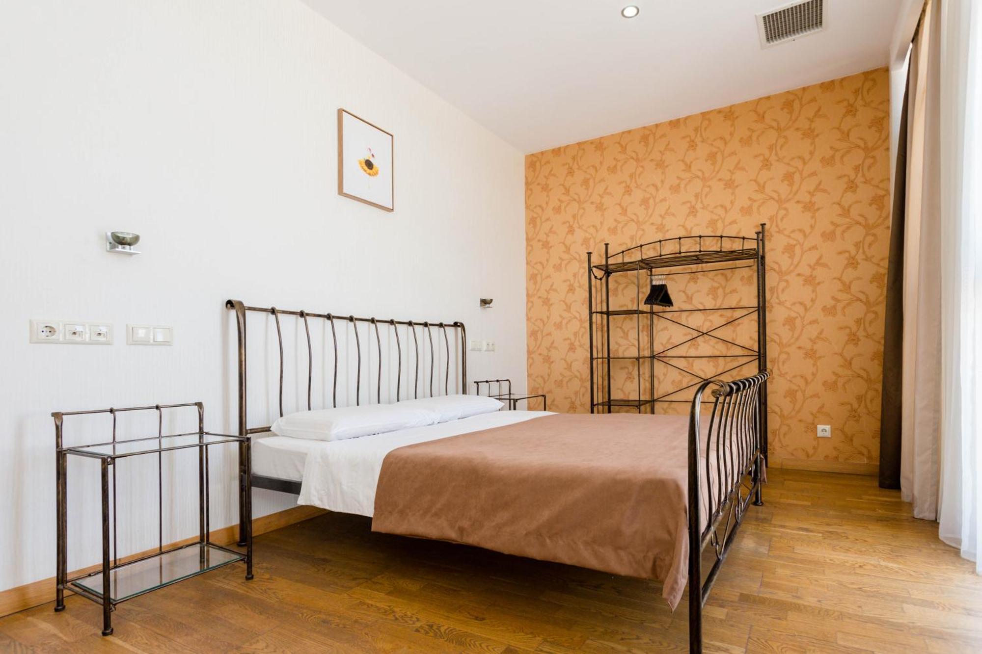 Apartment In The City Of Tbilisi Exteriör bild