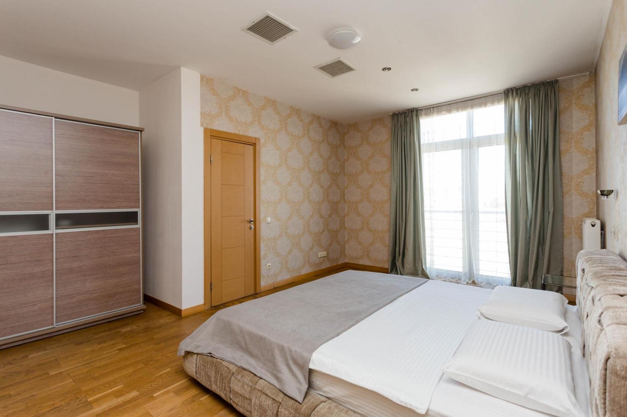 Apartment In The City Of Tbilisi Exteriör bild